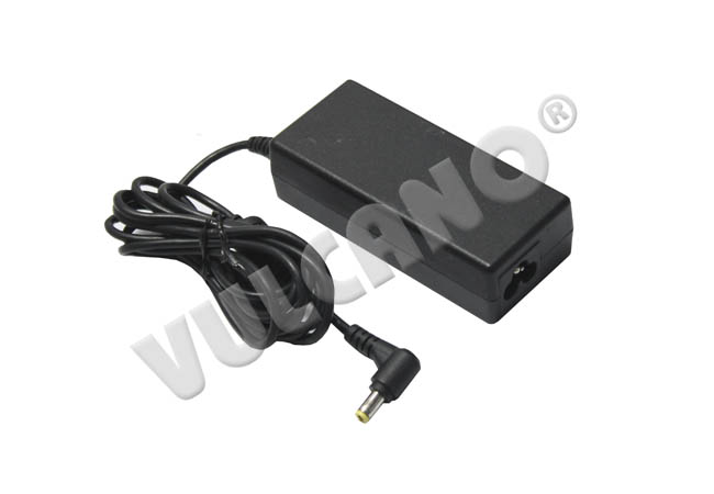 Cargador Toshiba - 19V/3.95A - 75W - 5.5*2.5MM - Perú